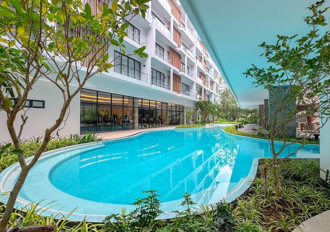 Laya Resort Phuket Island Layan Beach  Exterior foto